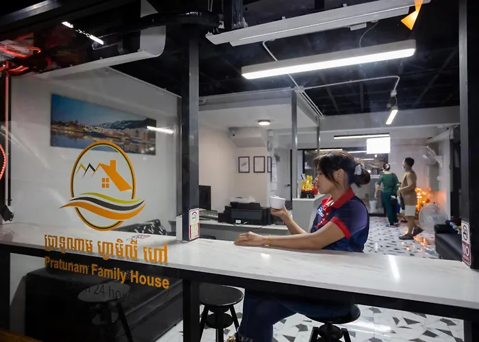 Hotel Pratunam Family House 2 3*